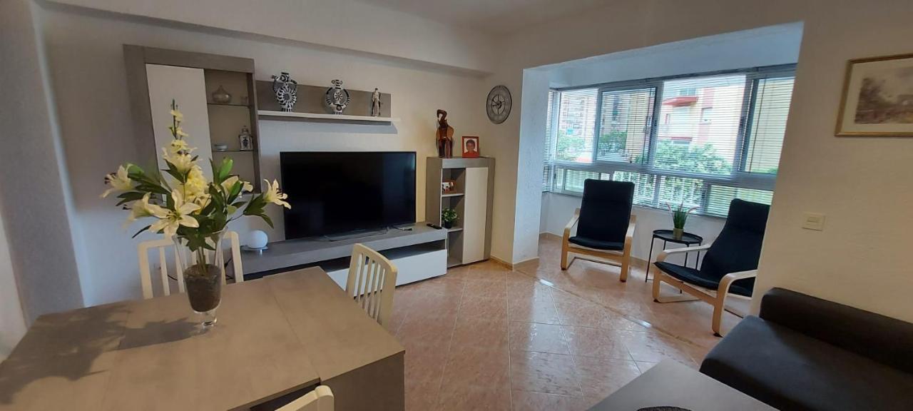 Apartamento Velazquez Malaga Ngoại thất bức ảnh
